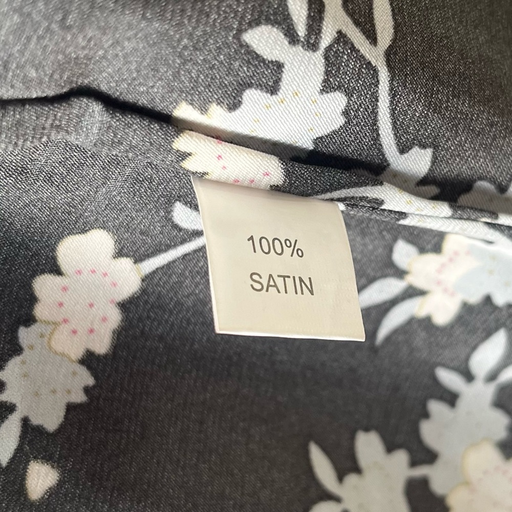 Babeyond Black Satin Kimono Robe Peacock Floral Design. 54” long - Picture 9 of 10